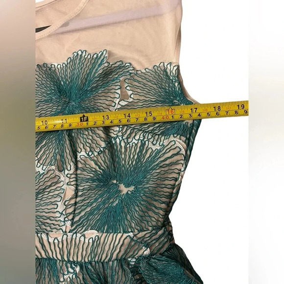 Maniju Green Brocade Embroidered Cocktail Dress Retro Pin Up Style - Picture 7 of 9